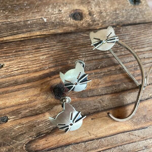 Vintage Sterling Silver Kitty Cat Brooch And Earrings Set